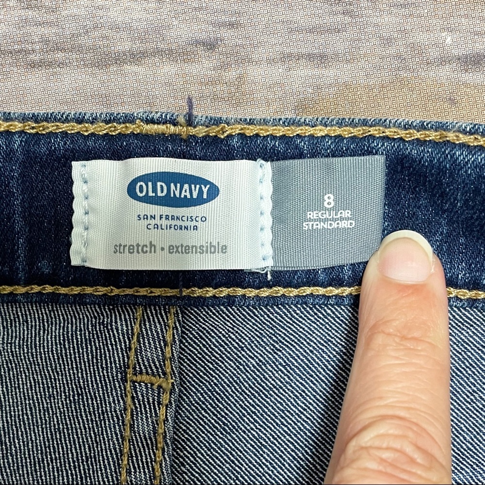 Old Navy Medium Wash Girls Denim Bermuda Shorts NWT 8 Regular Adjustable Waist - Picture 8 of 9